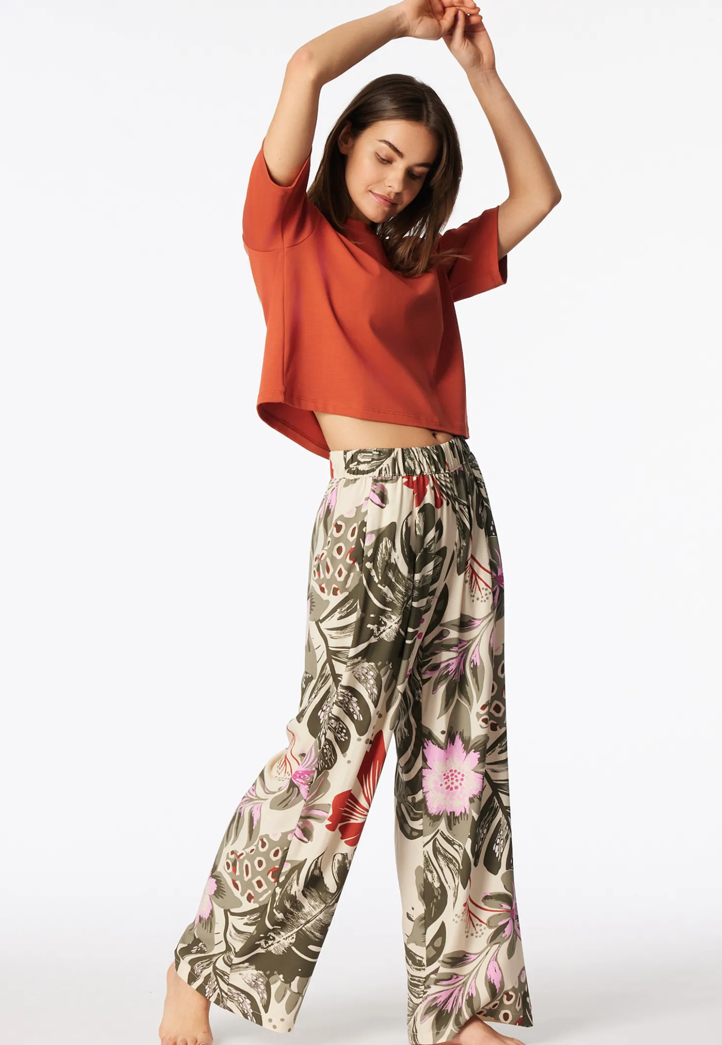 Hose lang Viskose-Webware Blumen multicolor Mix+Relax